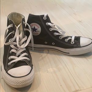 High top converse.